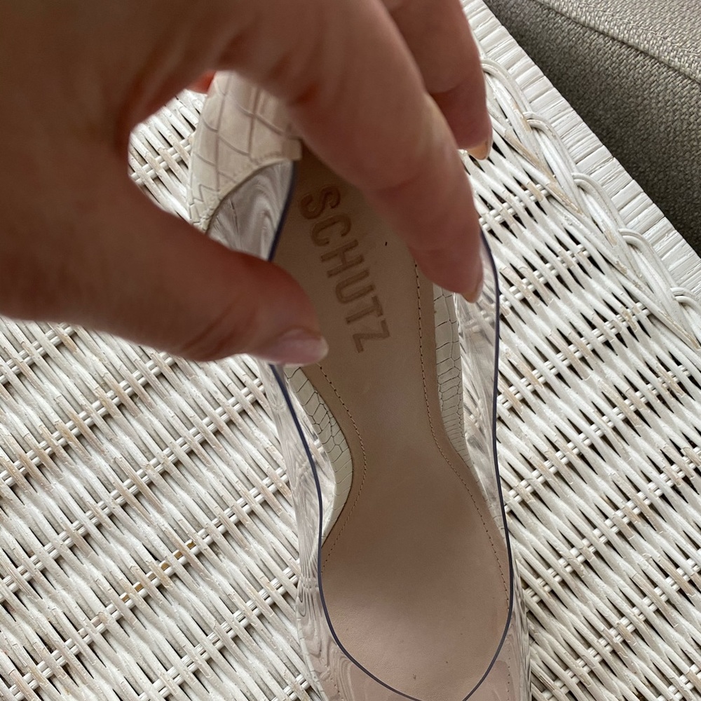 Schutz white shoes ( Rare ) - Picture 5 of 6